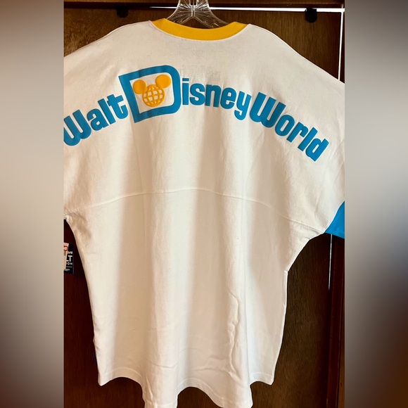 Disney Spirit Jersey Cinderella Castle Vault Collection 2X XXL New With Tags - Picture 2 of 12